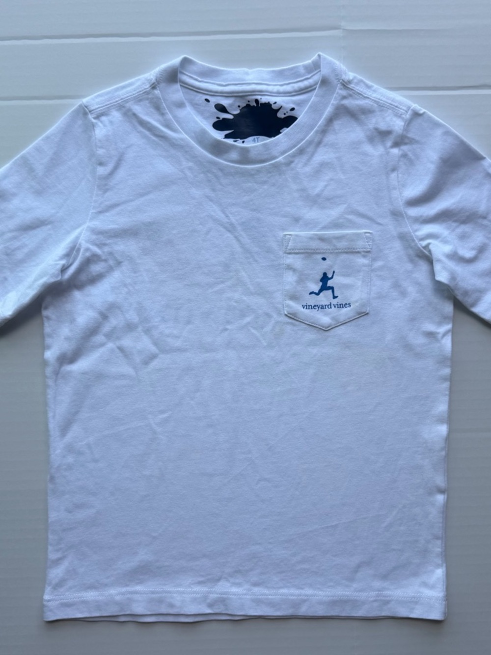 Vineyard Vines Boys Graphic Pocket Tee Size 4T White New w/ Flaws - Picture 2 of 6